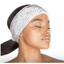 Load image into Gallery viewer, Microfiber Spa Headband
